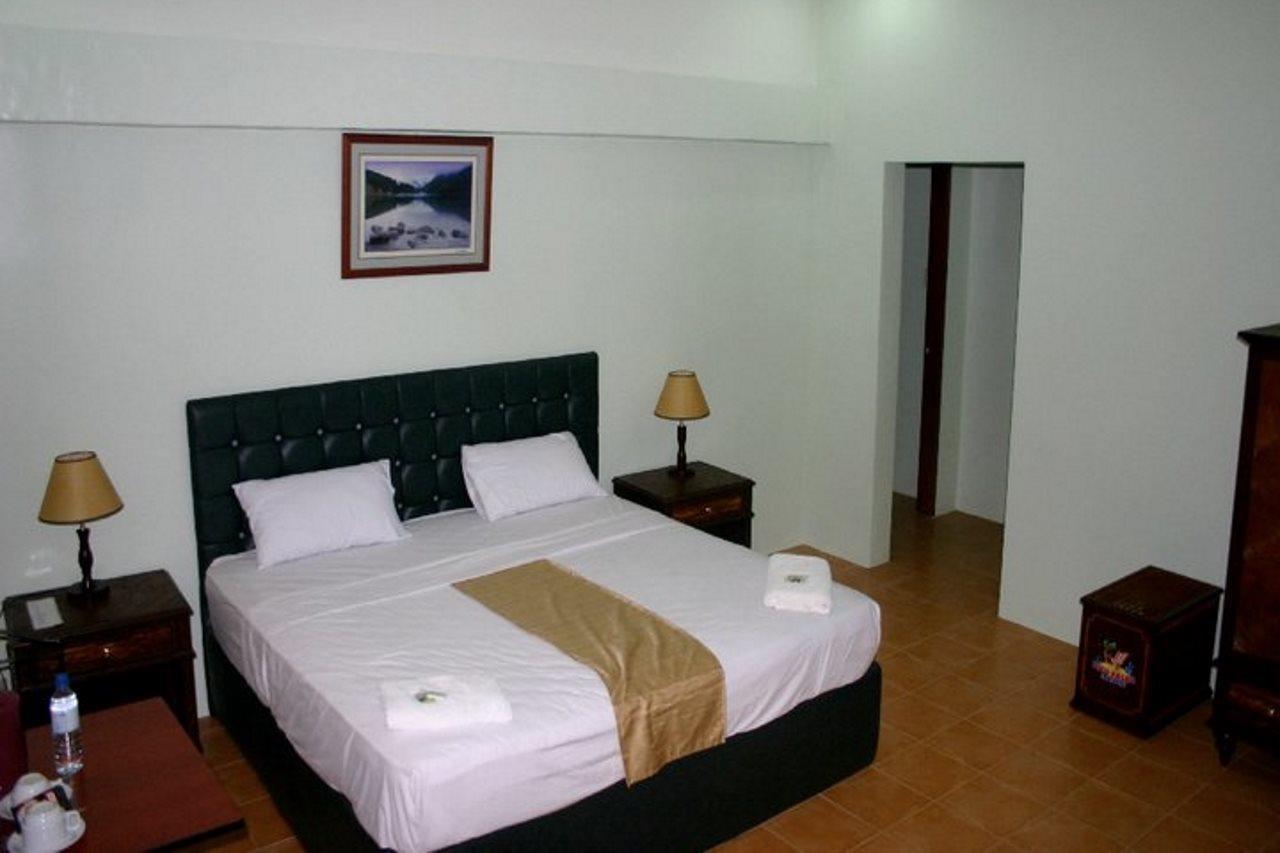 Danao Coco Palms Resort Cebu Stadt Exterior foto